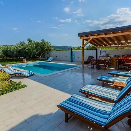 Apartamento Blue Lagune With Pool