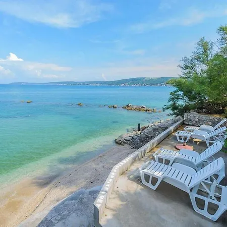 Blue Lagune With Pool *